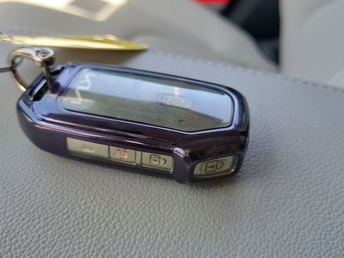 Used 2024 Kia Sportage EX image 23