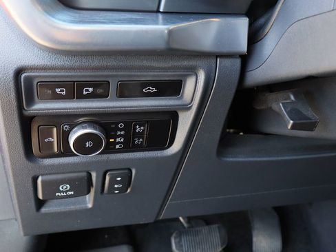 Used 2023 Ford F150 Lariat w/ Max Trailer Tow Package image 12