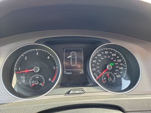 Used 2015 Volkswagen Golf TDI SE FWD image 20