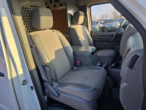 Used 2020 Nissan NV 2500 SV w/ Navigation Package image 14