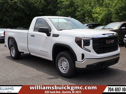 New 2025 GMC Sierra 1500 Pro w/ Pro Value Package