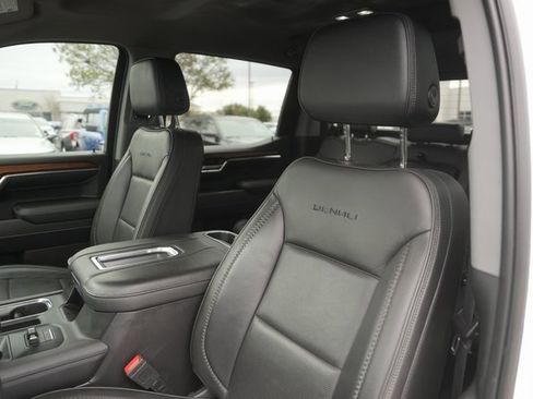 Used 2022 GMC Sierra 1500 Denali image 10