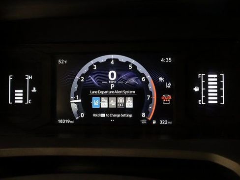 Used 2025 Toyota 4Runner SR5 image 16