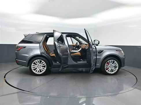 Used 2020 Land Rover Range Rover Sport HSE Dynamic image 32