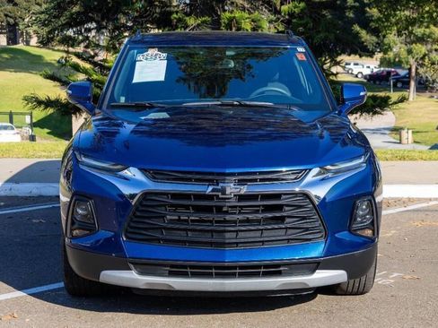 Used 2022 Chevrolet Blazer LT image 2