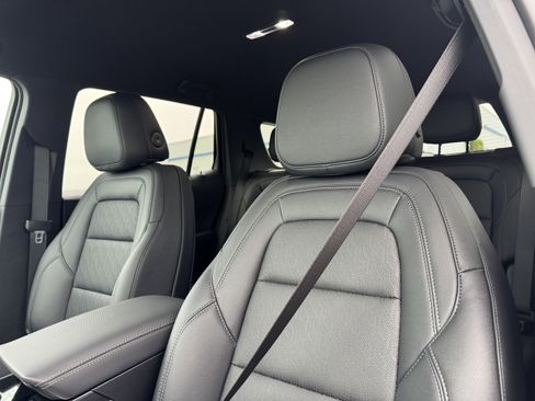 New 2026 Chevrolet Equinox LT image 13