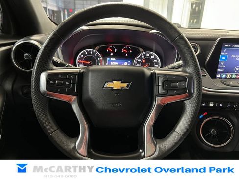 Used 2022 Chevrolet Blazer LT FWD image 12