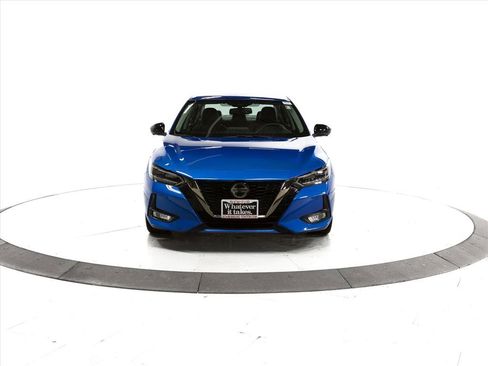 Used 2020 Nissan Sentra SR w/ Premium Package image 2