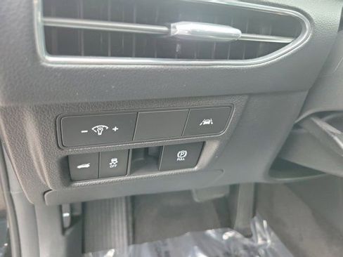 Used 2023 Hyundai Sonata Limited FWD image 21