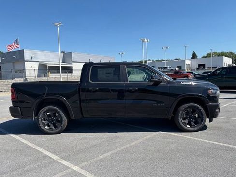 New 2026 RAM 1500 Big Horn AWD/4WD image 7