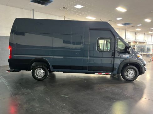 Used 2024 RAM ProMaster 3500 image 5