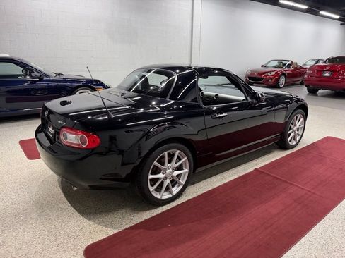 Used 2012 MAZDA MX-5 Miata Grand Touring w/ Premium Pkg RWD image 41