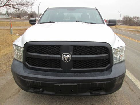 Used 2018 RAM 1500 Tradesman w/ Protection Group AWD/4WD image 3