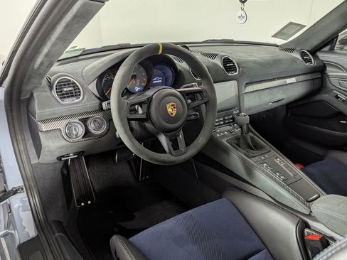 Certified 2023 Porsche 718 Cayman GT4 RS image 4