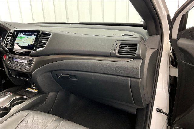 Certified 2022 Honda Passport TrailSport image 18