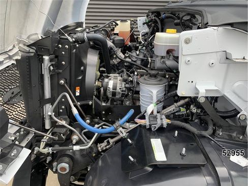 Used 2022 Ford F650 2WD Regular Cab Super Duty image 20