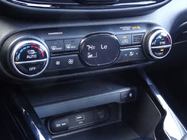 Used 2023 Kia Soul GT-Line w/ GT-Line Technology Package FWD image 32
