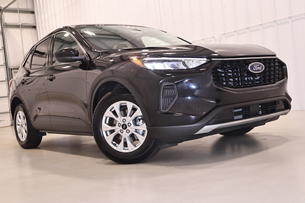 Certified 2023 Ford Escape Active w/ Tech Pack #2 FWD image 40