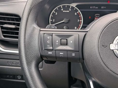 Used 2024 Nissan Rogue S AWD/4WD image 23