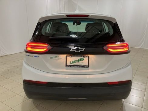 Used 2022 Chevrolet Bolt LT image 4