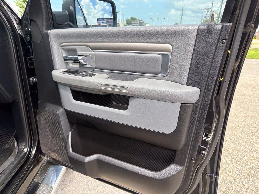 Used 2018 RAM 1500 Lone Star RWD image 17