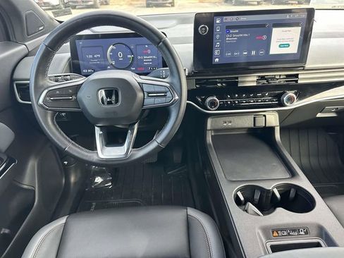 Used 2024 Honda Prologue Touring image 18