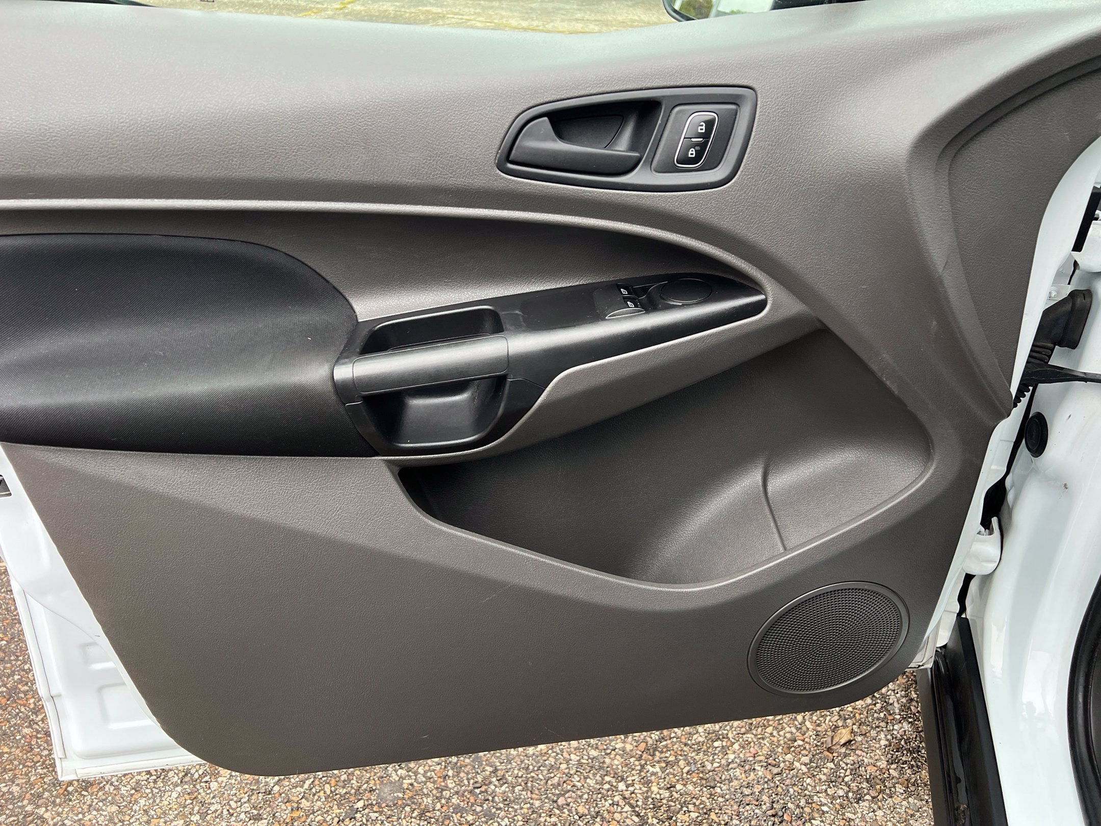 Used 2019 Ford Transit Connect XL FWD image 13