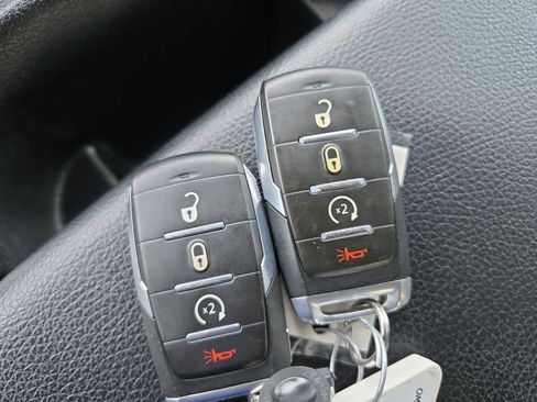 Used 2022 RAM 1500 Big Horn AWD/4WD image 33