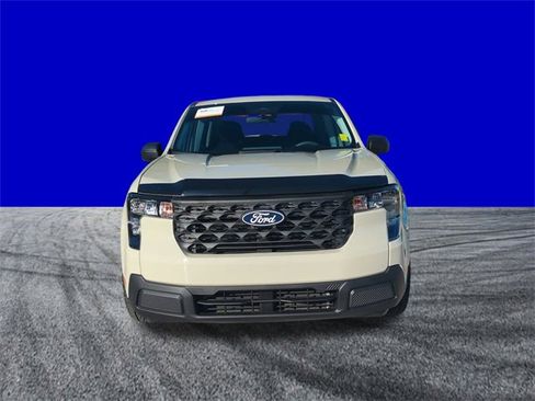 Certified 2025 Ford Maverick XL image 9