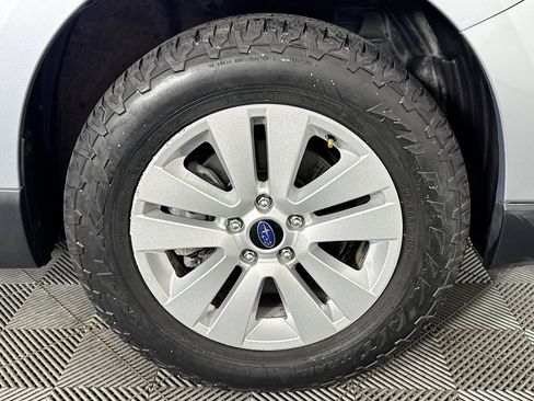 Used 2018 Subaru Outback 2.5i AWD/4WD image 29