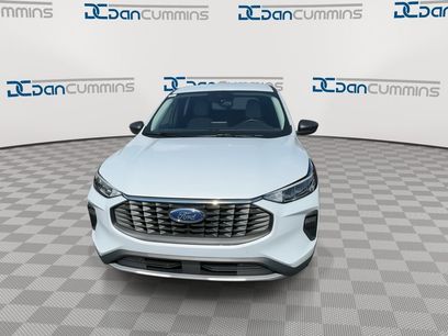 New 2026 Ford Escape Active w/ Cold Weather Package
