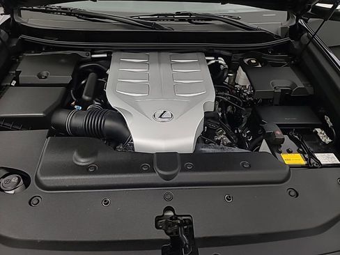 Used 2022 Lexus GX 460 Premium w/ Accessory Package image 44