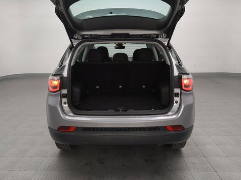 Used 2020 Jeep Compass Sport w/ Safety & Security Group image 29