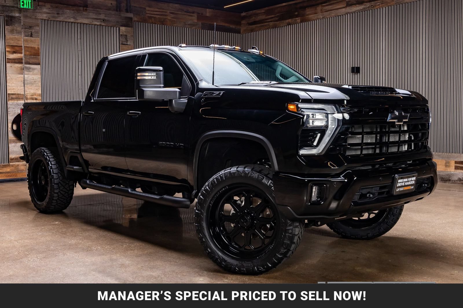 Used 2024 Chevrolet Silverado 2500 LTZ w/ LTZ Plus Package AWD/4WD image 1