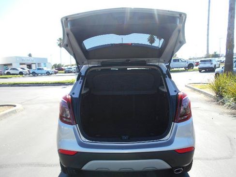 Used 2022 Buick Encore Preferred w/ Safety Package AWD/4WD image 11