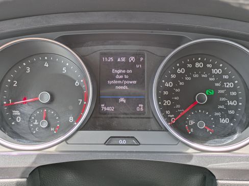 Used 2021 Volkswagen Tiguan SE R-Line FWD image 24