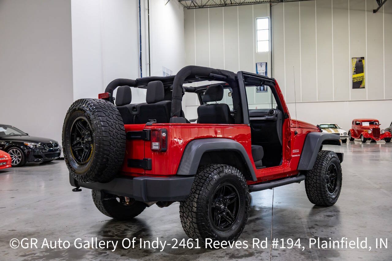 Used 2011 Jeep Wrangler Sport AWD/4WD image 7