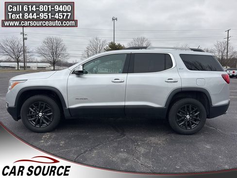 Used 2019 GMC Acadia SLT image 2