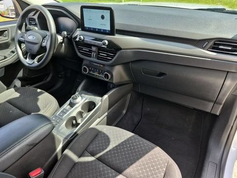 Used 2025 Ford Escape Active AWD/4WD image 31