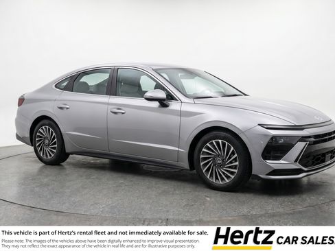 Used 2025 Hyundai Sonata SEL FWD image 1