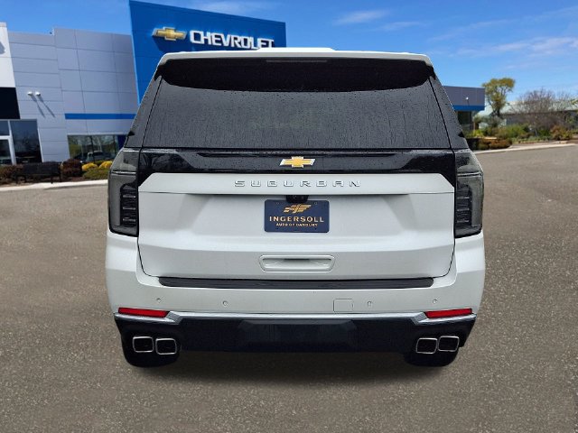 Used 2025 Chevrolet Suburban High Country AWD/4WD image 25