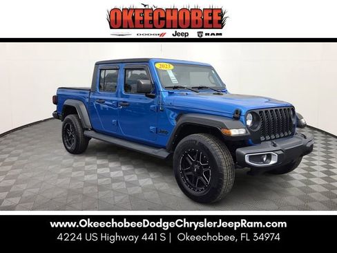 Certified 2023 Jeep Gladiator Sport image 1