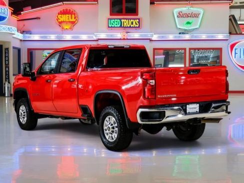 Used 2023 Chevrolet Silverado 2500 LT w/ Z71 Off-Road Package AWD/4WD image 4