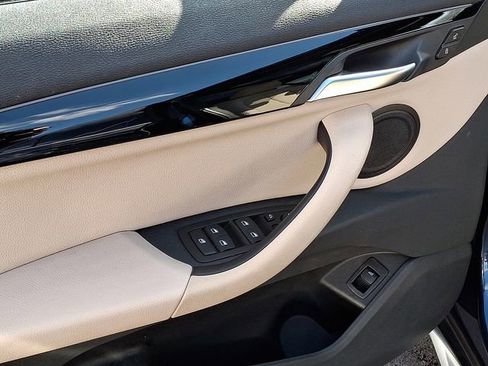 Used 2019 BMW X1 xDrive28i w/ Convenience Package image 12