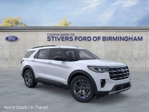 New 2026 Ford Explorer Active w/ Active Comfort Package image 1