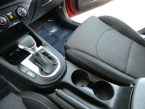 Used 2023 Kia Forte LXS image 61