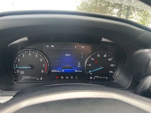 Used 2022 Ford Explorer XLT w/ Equipment Group 202A AWD/4WD image 7