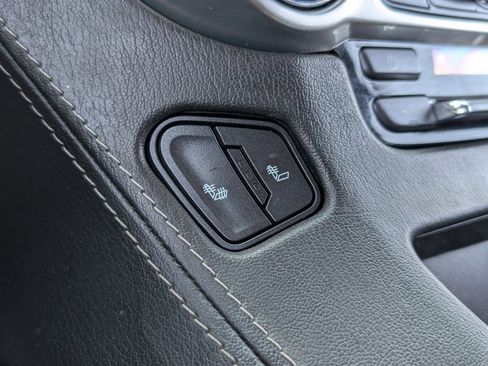 Used 2019 Chevrolet Tahoe LT image 35