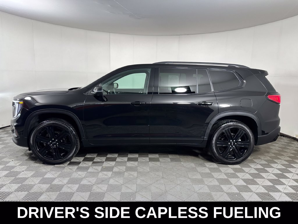 Used 2024 GMC Acadia Elevation w/ Black Edition AWD/4WD image 2