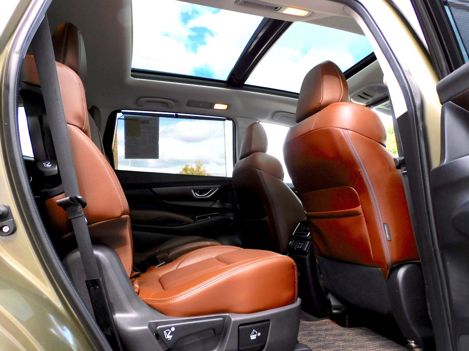 Used 2023 Subaru Ascent Touring AWD/4WD image 20